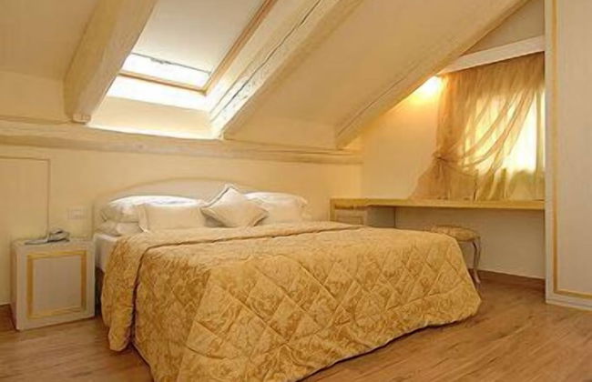 Relais Venezia - Photo 11