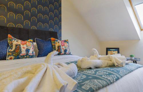 Casa Lana - Spacious and Stylish 4-Bed Home Near Gatwick with Free Parking - Foto 10