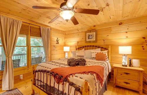 Secluded Cabin Hot Tub and 10 Mi to Blue Ridge - Foto 12