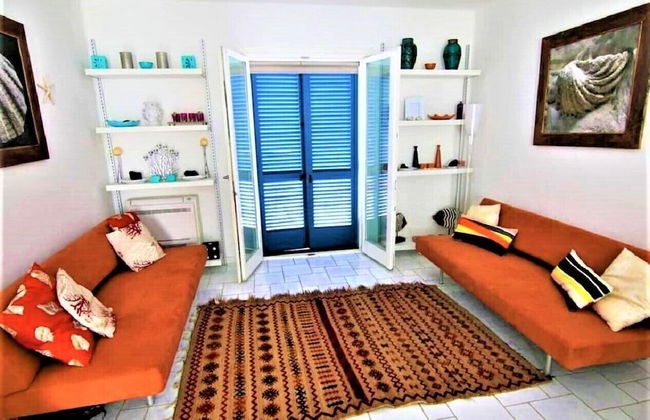 Seafront Apartment - Beach in front - Foto 5