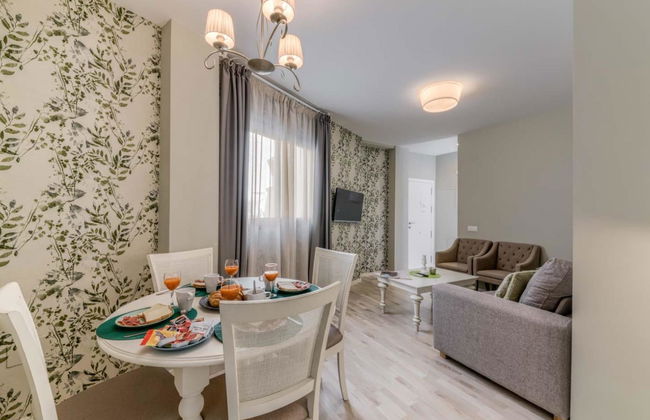 1 bed Superior Holidays2Malaga - Photo 25