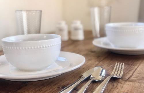 Eagles Nest Casita Luxury king memory foam bed feather pillows & duvet Amazing views, private balcony, Great location & Dog friendly - Foto 41