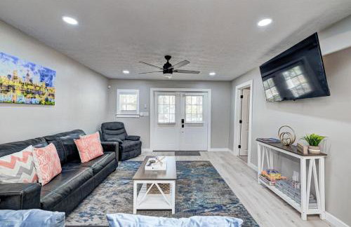 Spacious home away from home! Hot tub! - Photo 50