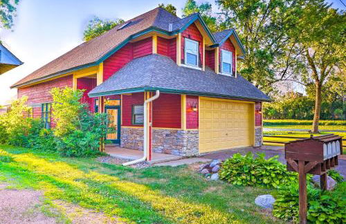 Waterfront Mound Retreat with Dock and Lake Access! - Foto 30