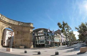 Un Petit Coin de Provence - Istres - Maison Contemporaine Avec Piscine Privée Chauffée, Entre Plages Et Provence, Borne 11 kW - Foto 46