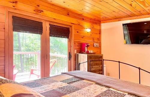 ADK Cabin with Hot Tub, Near Whiteface, Lake Placid, Fire Pit, Game Rm - Foto 10
