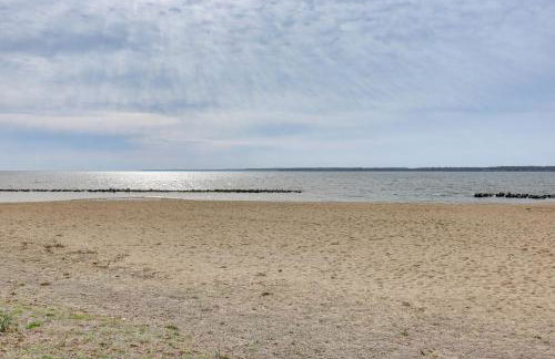 Walk to Bay Home with Fenced Yard in Colonial Beach - Foto 30