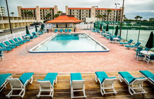 Ocean Landings Resort Cocoa Beach Port Canaveral - Photo 1