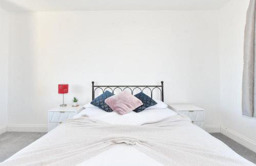 Sea View Beachfront House Sleeps 8 - Foto 4