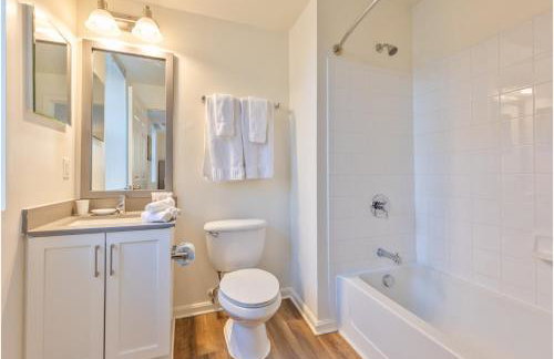 Spacious & Modern Apt - Foto 14