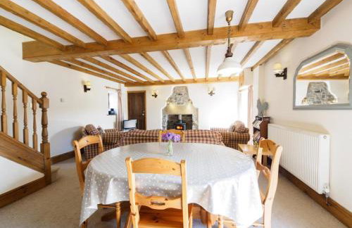 3 Bed in Ashford In The Water oc-pk501 - Photo 5