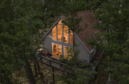 Fireplace Grill Games & Dogs near Bryce Resort - Photo 4