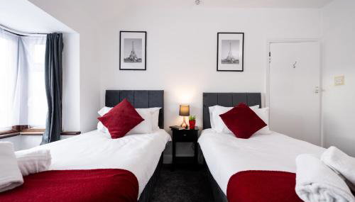 Modern 4BR House, Sleeps 7, High-Speed Wi-Fi, Extended Stays - Foto 1