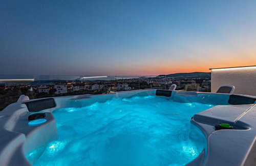 VILA VASILJ dein eigener Pool oder dein eigener Whirlpool mit Aussicht, dein Urlaub, deine Privatsphäre, deine Wahl - Photo 19