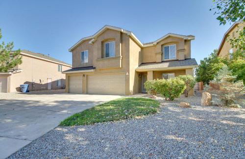 Chic New Mexico Retreat with Patio, Grill and Fire Pit - Foto 35