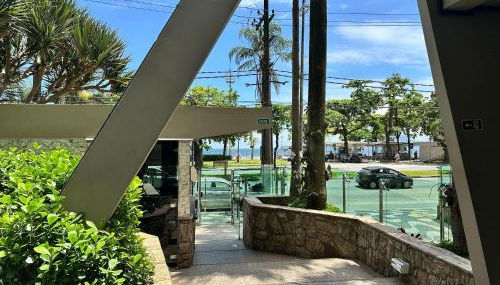 Frente Mar com garagem, Ar Condicionado e WI-FI grátis em Santos - Foto 3, Garden