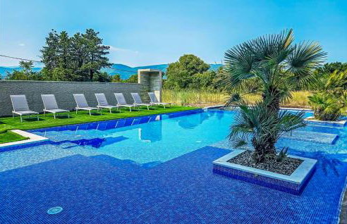 Stunning Home In Donji Prolozac - Foto 2