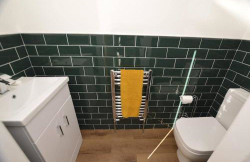 Beautiful large 3-bed coastal flat with parking. - Foto 23