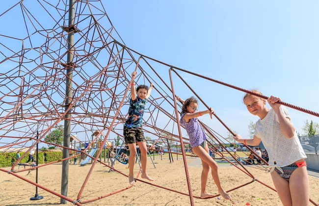 Family Friendly Villa near Center of Kortgene - Photo 23