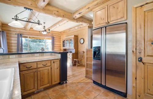 Nomad Peak Retreat Rustic Cabin in Mt Spokane - Foto 23