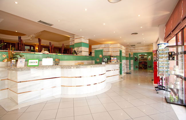 Aparthotel Aquasol - Photo 2