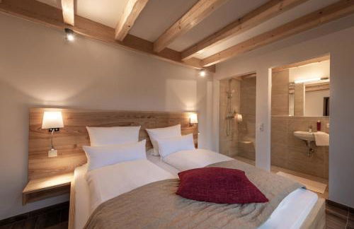 Forstgut - Premium Waldchalets und Lodge Suiten - Photo 72