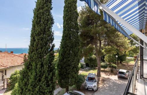 Azure Escape SEA VIEW Apartment - Photo 19