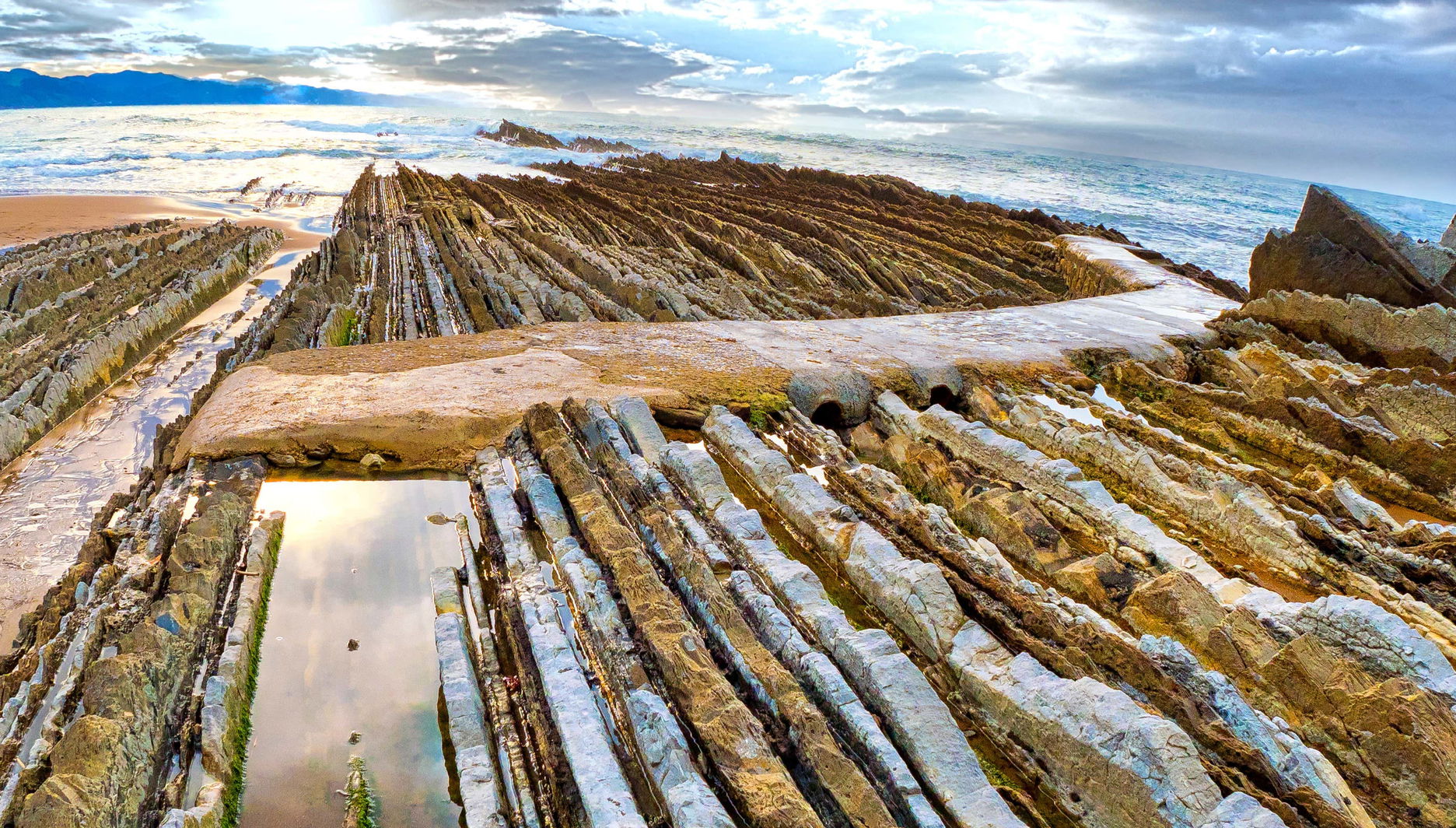 Paseo en barco por el Flysch de Zumaia, Motrico y Deva - Photo 1