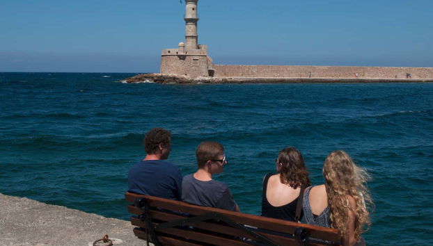 Contemplez le phare de La Canée