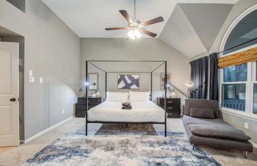 Luxury Mansion Dream Home - 6 Bed Pool Grill - Photo 18