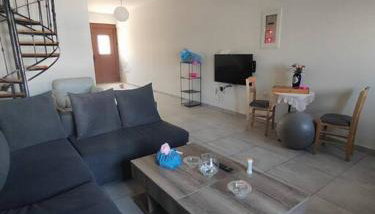 Seafront two-storey house in Kardamyla - Foto 4