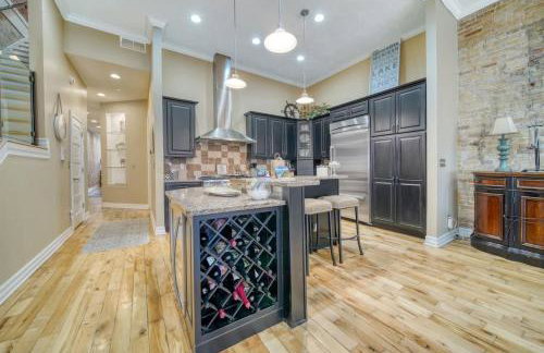 Luxury Downtown South Haven Condo With Rooftop Deck - Photo 3