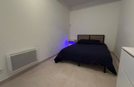 logis des Adhemar ,apparts cosy centre ville ,sejour-tricastin - Foto 3