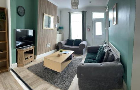 Selston House, 3 bedroom cosy cottage Home for up to 6 Guests, Cul-de-sac on Private road - Foto 1