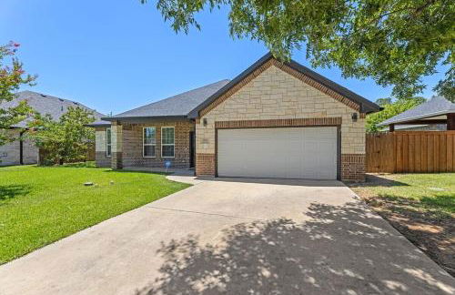 Sporty Spot - Hot Tub - Walk to AT&T Stadium - Foto 75