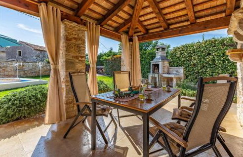 Gorgeous Home In Sisan With Wifi - Foto 18