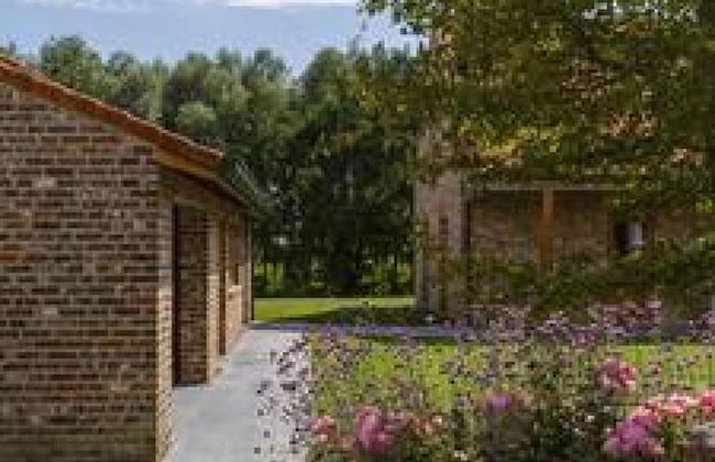 Quiet and Authentic Vacation Property With Pond - Foto 13