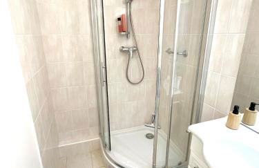 Cozy and Modern Apartment with View - Foto 32