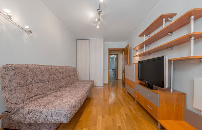 InnHome Apartments on Vorovskogo 36b - Photo 16