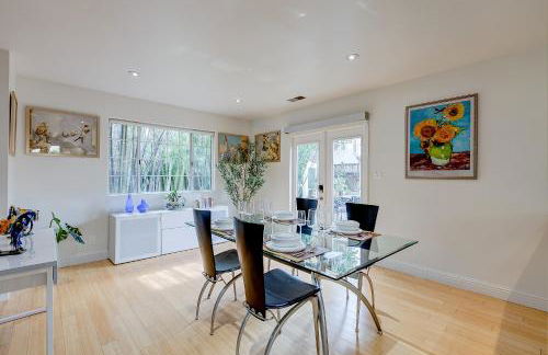 Santana Row Garden Retreat Private Executive Residence with Koi Pond and Waterfall Walk to Santana Row Valley Fair Dining and Shopping Private Entrance - Photo 25