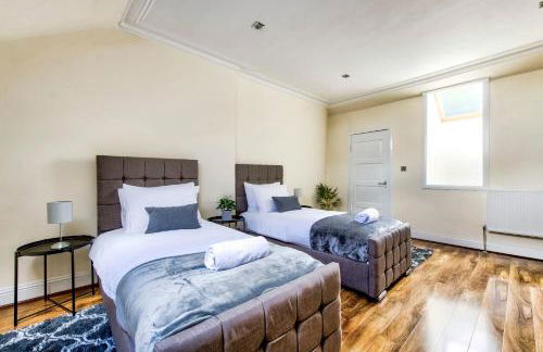 Stunning 5 bedroom apt, close to city centre, SEC, Hydro and motorway - Foto 18