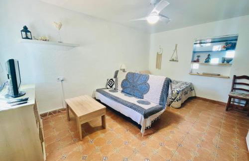 Estudio adosado con jardín y parking privado - Photo 2