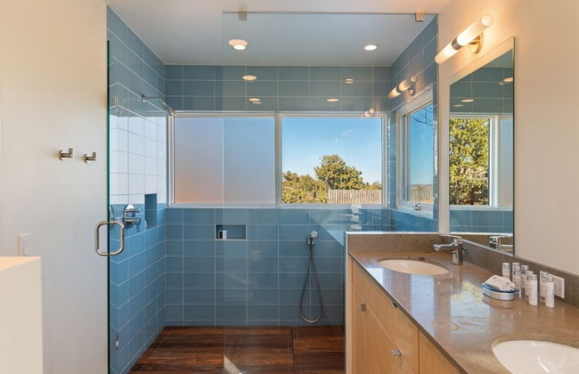 Butterfly House - Spectacular Modern Design and Mountain Views - Foto 42