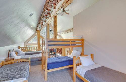 Rustic Sterling Cabin Walk to Palisade Lake! - Foto 22