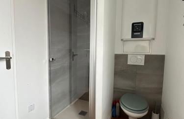 IMMEUBLE ST-PIERRE - GARE 10min - HORTILLONNAGES 5min - WIFI - TV HD - Foto 32