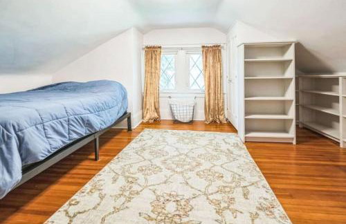 Massive 6 bedroom home with a Pool - Foto 18