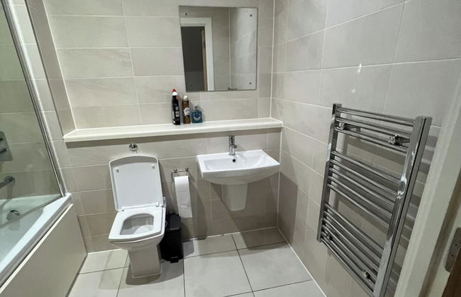 1 Bed Apartment Sleeps 2 With Wi-fi - Foto 6