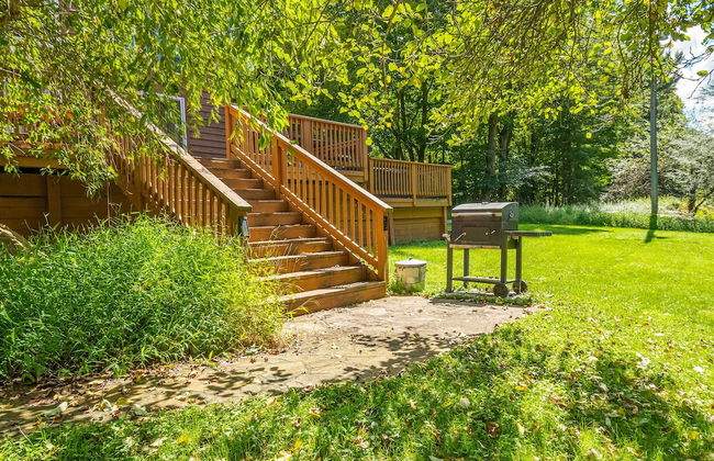 Cabin at Slope's Edge - Photo 25