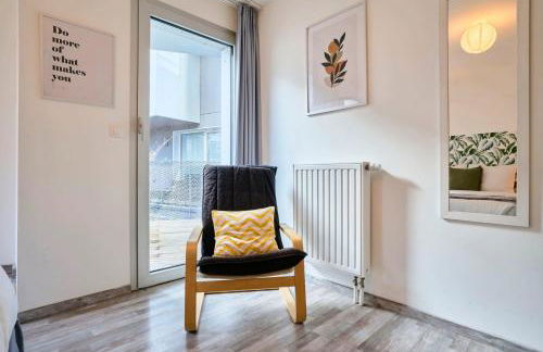 Appartement proche métro & 2 balcons + parking - Foto 11