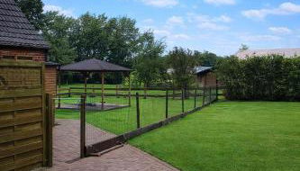 Familien- & haustierfreundliche Ferienwohnung mit Garten nahe Ostsee - Foto 2, Garden, Garden view